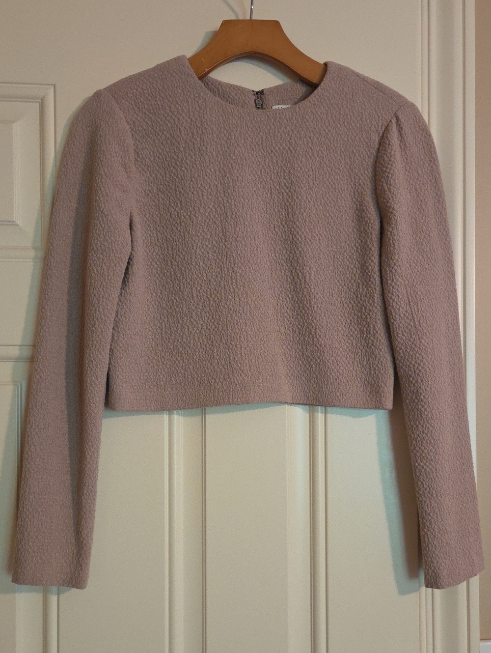 Alice + Olivia Textured Cropped Top — Tan
